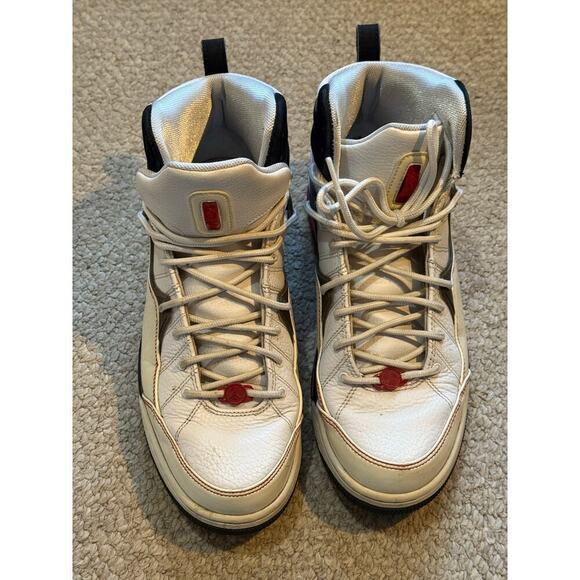 Nike Air Jordan flight TR 97
Mens sneakers 10.5 - Picture 2 of 8